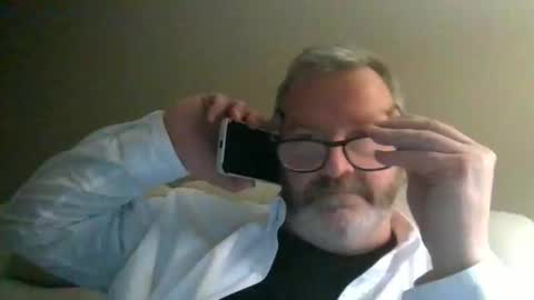 passporttraveler1 online show from February 11, 2:37 am