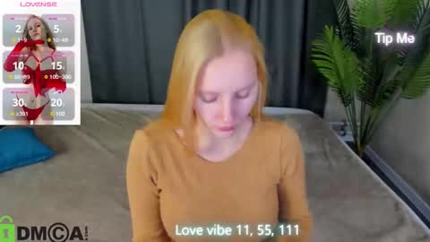 patr1cia_hart online show from November 16, 11:40 pm