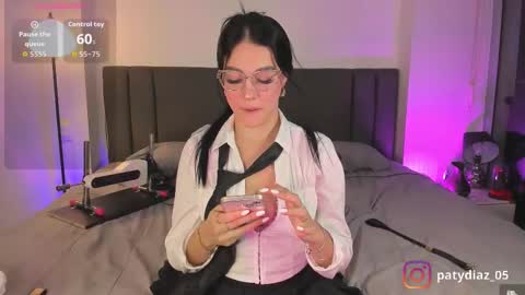 Snapshot of patricia69fox chatting on October 8, 11:32 pm Paty online show from October 8, 11:32 pm