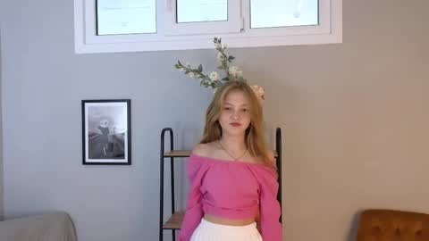 Snapshot of patricia_perry chatting on September 17, 10:08 am Vicki online show from September 17, 10:08 am