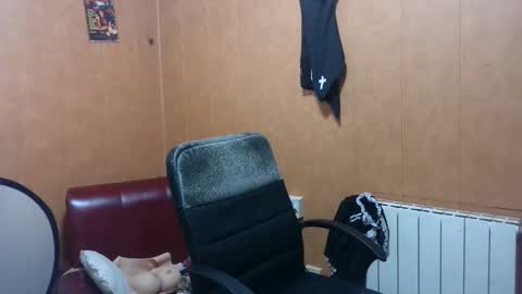 Snapshot of patricktwinslutgirl chatting on September 27, 9:23 pm LiaSweetX online show from September 27, 9:23 pm