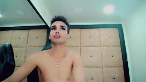Snapshot of patrickxx_1 chatting on October 6, 11:00 pm PatrickXX 1 online show from October 6, 11:00 pm