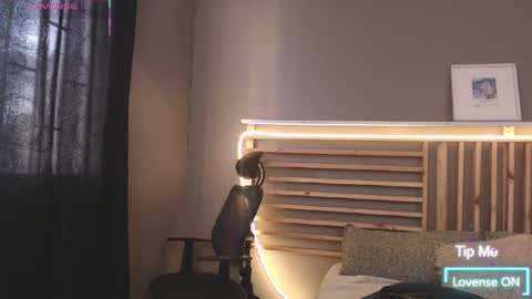 Paul online show from February 21, 1:25 pm