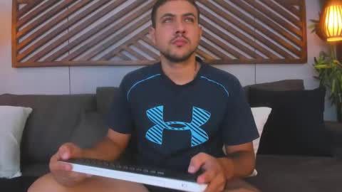 Snapshot of paul_rivera chatting on September 11, 12:45 am Paul Rivera online show from September 11, 12:45 am