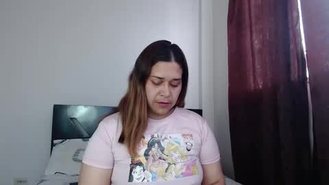 Snapshot of paula_anderson chatting on September 9, 9:37 pm PAULA online show from September 9, 9:37 pm