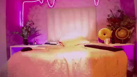 Paulina  online show from September 11, 10:44 pm