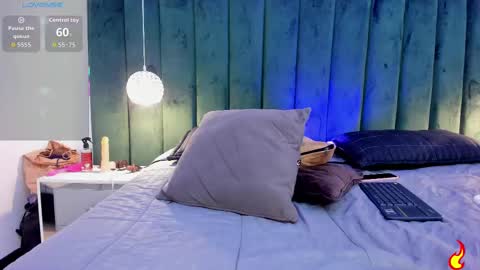 Paulina online show from October 6, 3:19 pm