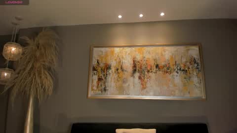 Paulina Santos  online show from March 8, 4:55 pm