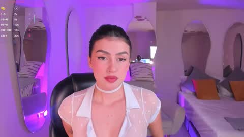 Paulina Santos  online show from September 12, 7:49 pm