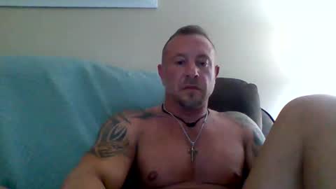 paytondaniel44 online show from April 15, 7:16 pm