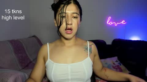 Snapshot of peach_paradisee chatting on March 12, 9:13 pm S online show from March 12, 9:13 pm