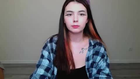 Snapshot of peachybabe__ chatting on February 26, 4:41 am Peachy online show from February 26, 4:41 am