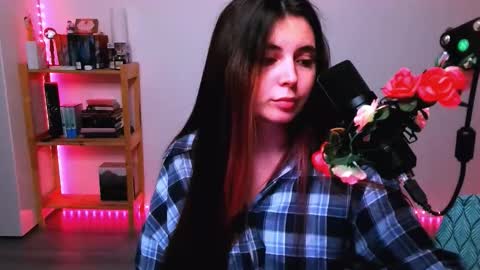 Snapshot of peachybabe__ chatting on October 14, 2:31 pm Peachy online show from October 14, 2:31 pm