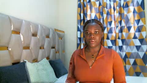 Snapshot of peachygirl255 chatting on September 19, 6:28 am Peachy online show from September 19, 6:28 am