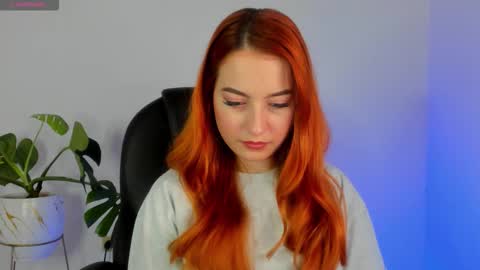 LILLY online show from March 16, 4:04 am