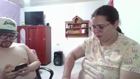 Snapshot of pecadodulce chatting on February 13, 1:50 am pecadodulce online show from February 13, 1:50 am