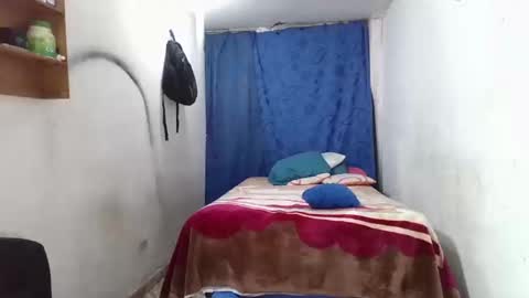 Snapshot of pecadodulce chatting on March 2, 1:04 am pecadodulce online show from March 2, 1:04 am