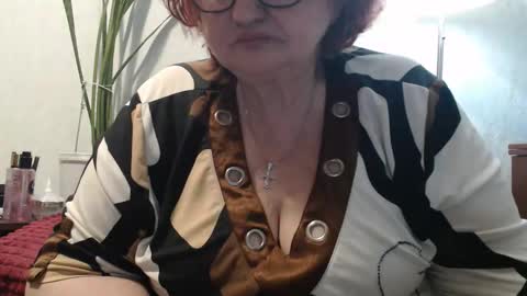 PeggySoft online show from April 18, 7:07 pm