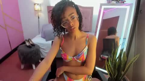 Snapshot of peneelopeecute chatting on February 15, 5:07 pm peneelopeecute online show from February 15, 5:07 pm