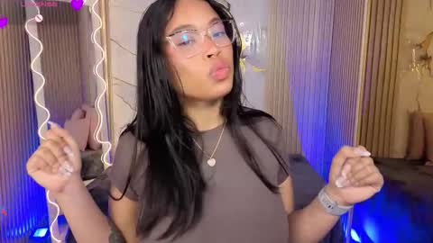 penelope online show from March 21, 4:07 am