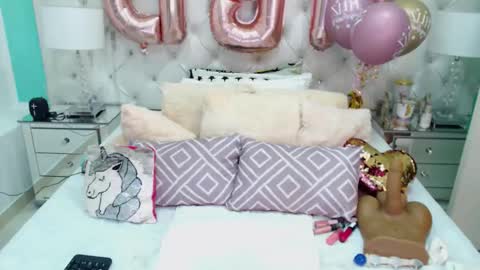 Penelope Laurent online show from September 27, 2:37 pm