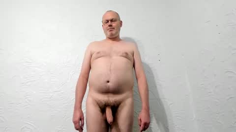 Snapshot of penis_dance chatting on September 29, 2:43 am Vincent Howard online show from September 29, 2:43 am