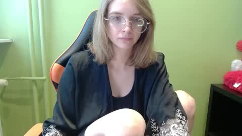 Penny online show from April 19, 8:26 am