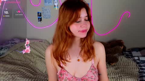 Snapshot of penny_staar chatting on February 9, 12:17 am Penny staar online show from February 9, 12:17 am