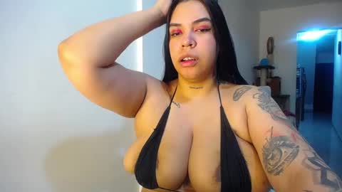 Snapshot of pennyomelons chatting on October 18, 11:14 am My onlyfans   online show from October 18, 11:14 am