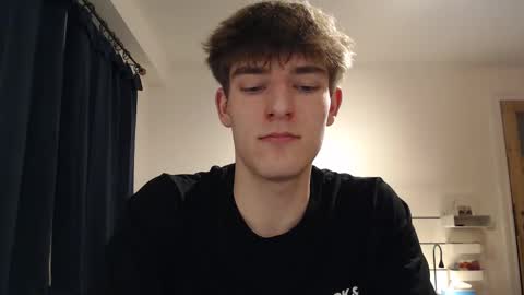 cutebelgianboy online show from December 7, 7:27 pm