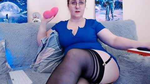 Snapshot of pepper_corn chatting on February 20, 2:57 pm Olga and Kirill online show from February 20, 2:57 pm
