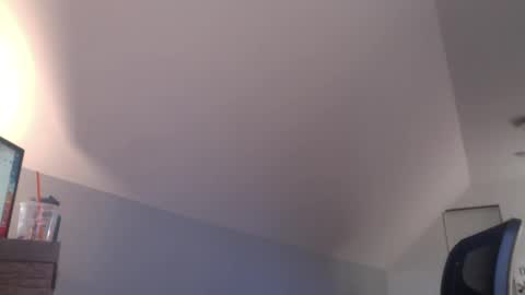 Snapshot of pepper_rock chatting on December 17, 8:32 pm Pepper Rock online show from December 17, 8:32 pm