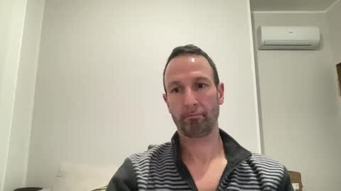 Snapshot of peppinslosqualo chatting on February 11, 9:35 pm peppinslosqualo online show from February 11, 9:35 pm