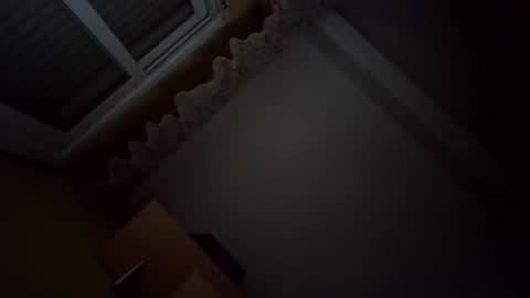 perales_12345 online show from March 28, 5:31 am