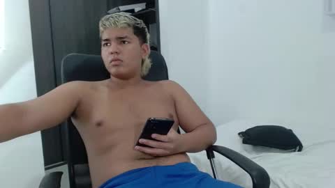 percibal_junior1 online show from February 12, 4:54 am