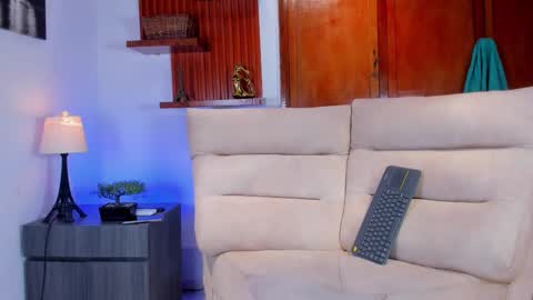 Snapshot of percy_god chatting on September 28, 1:03 am percy_god online show from September 28, 1:03 am