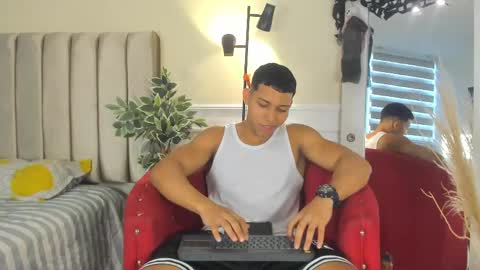 Snapshot of percy_god chatting on October 2, 7:23 pm percy_god online show from October 2, 7:23 pm