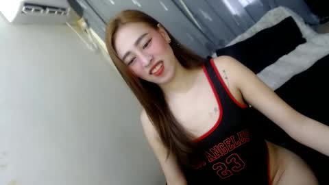 Snapshot of perfect_suckerqueen69 chatting on September 12, 9:11 am Sweet Gwen online show from September 12, 9:11 am
