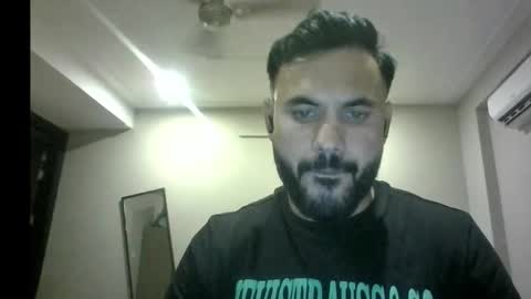 loving eyes online show from October 27, 5:57 pm