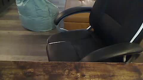 perfecto1957 online show from February 27, 4:21 pm