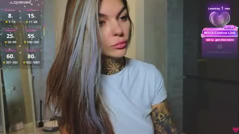 Snapshot of perfecttbaby77n chatting on February 27, 11:06 am Anna online show from February 27, 11:06 am