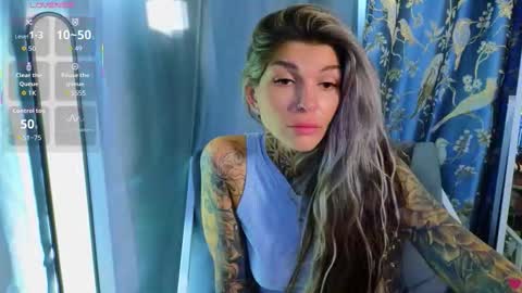 Snapshot of perfecttbaby77n chatting on October 5, 9:40 am Anna online show from October 5, 9:40 am