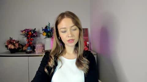 Cindy online show from December 18, 6:31 am