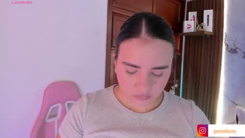 Snapshot of persefone98x chatting on October 7, 7:32 pm Persefone Kore online show from October 7, 7:32 pm