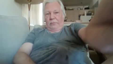 Nut4aNickel online show from September 16, 6:55 pm