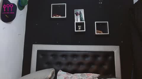 Carlos online show from February 26, 5:31 pm