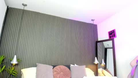 Lizza online show from February 21, 11:35 am