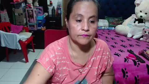 Snapshot of pervert_mommy_x chatting on February 14, 10:07 am SAMY online show from February 14, 10:07 am