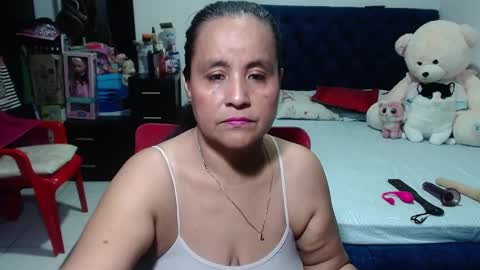 Snapshot of pervert_mommy_x chatting on March 3, 9:44 am SAMY online show from March 3, 9:44 am