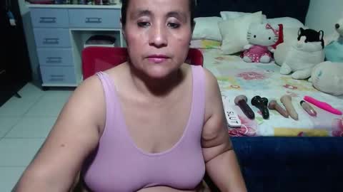 Snapshot of pervert_mommy_x chatting on September 24, 10:55 am SAMY online show from September 24, 10:55 am